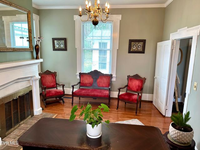 212 Main Street, Bluff City, TN 37618