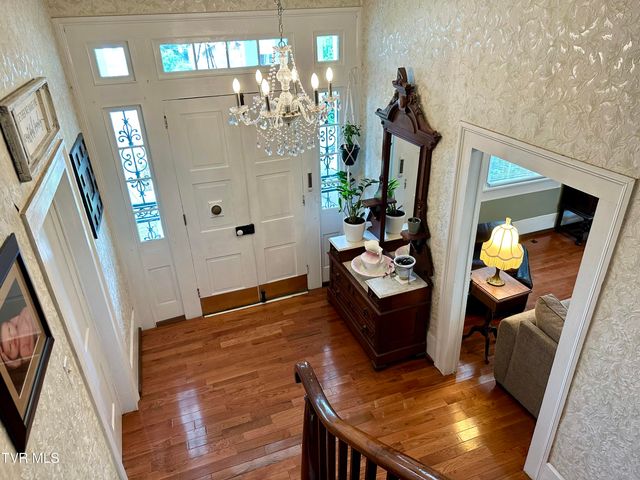 212 Main Street, Bluff City, TN 37618