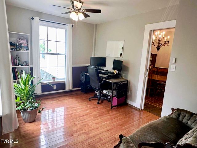 212 Main Street, Bluff City, TN 37618