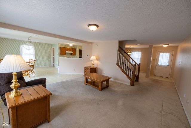 3348 Summer Breeze Lane, Indianapolis, IN 46239