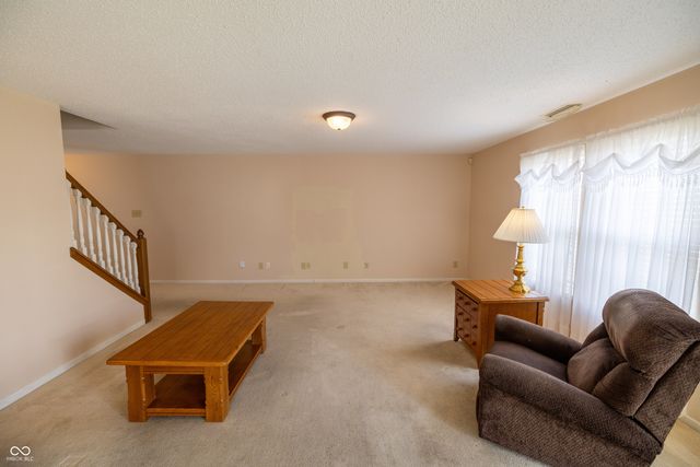 3348 Summer Breeze Lane, Indianapolis, IN 46239