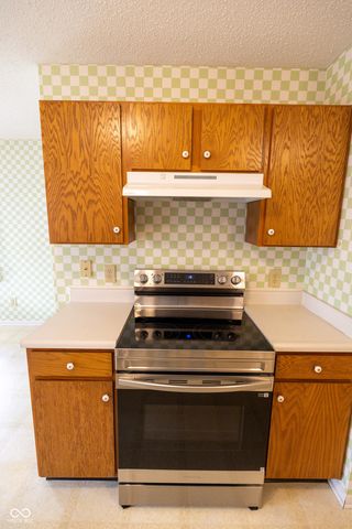 3348 Summer Breeze Lane, Indianapolis, IN 46239