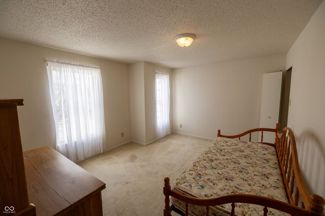 3348 Summer Breeze Lane, Indianapolis, IN 46239