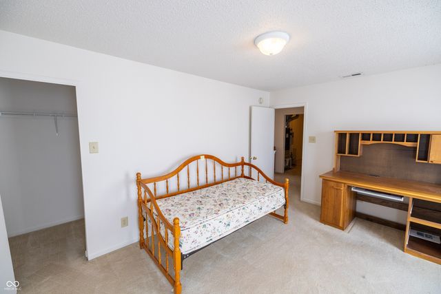 3348 Summer Breeze Lane, Indianapolis, IN 46239