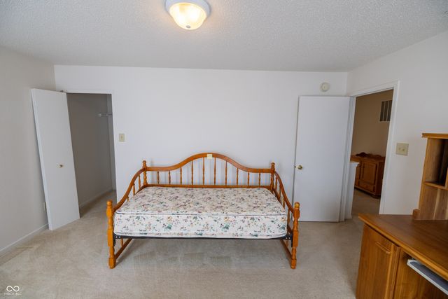 3348 Summer Breeze Lane, Indianapolis, IN 46239