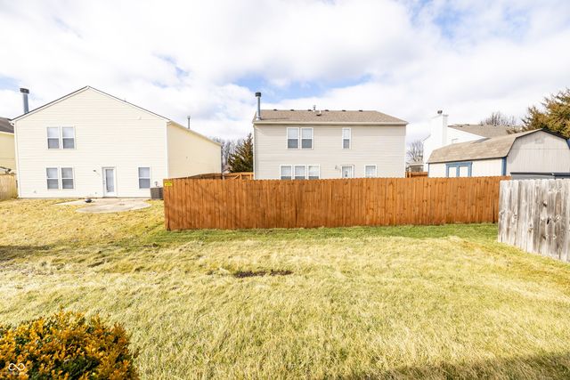 3348 Summer Breeze Lane, Indianapolis, IN 46239