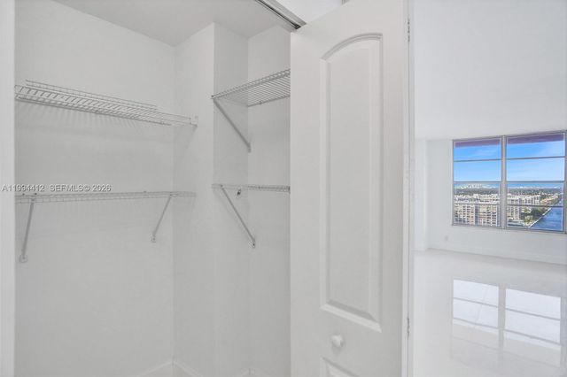 3800 S Ocean Dr 1805, Hollywood, FL 33019