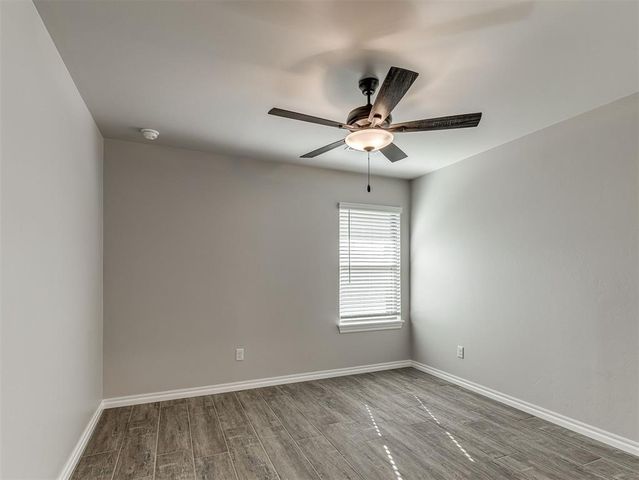 8401 Hazelwood Way, Edmond, OK 73034