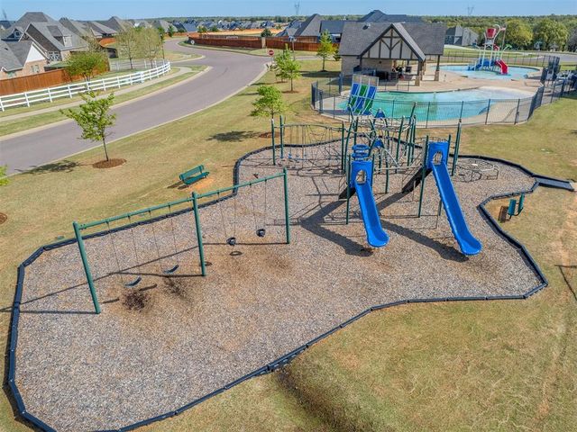 8401 Hazelwood Way, Edmond, OK 73034
