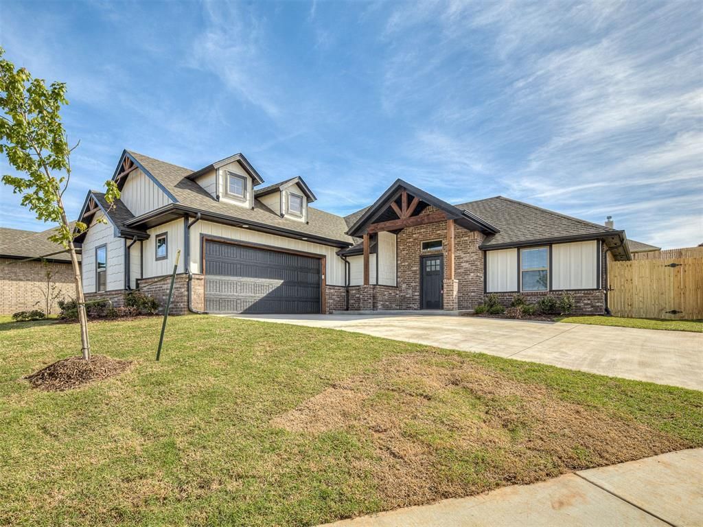 8401 Hazelwood Way, Edmond, OK 73034