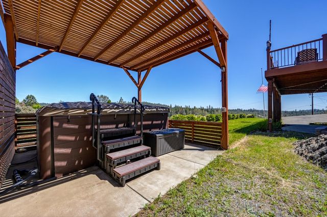 5280 Aksarben Way, Garden Valley, CA 95633