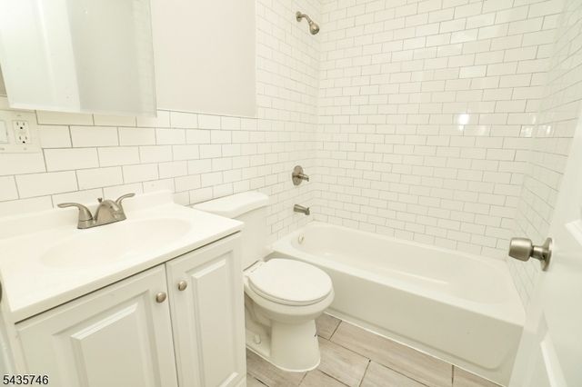 480 Bergen Ave, Jersey City, NJ 07304