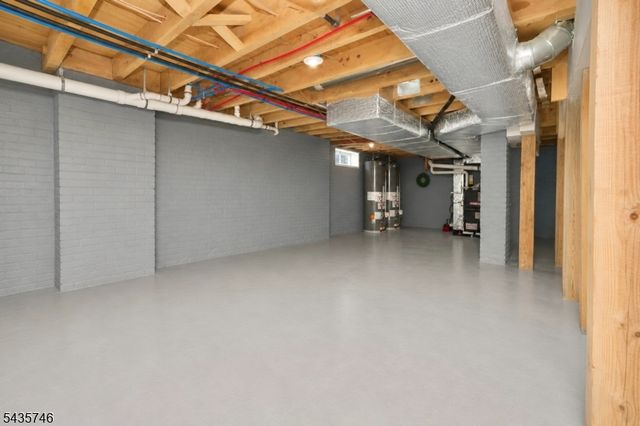 480 Bergen Ave, Jersey City, NJ 07304