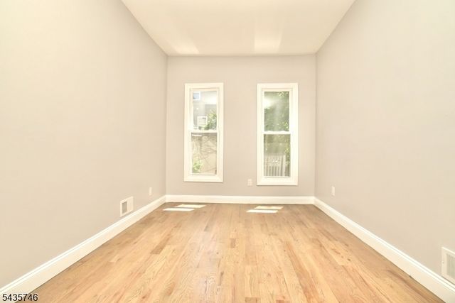 480 Bergen Ave, Jersey City, NJ 07304