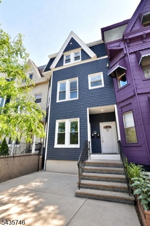 480 Bergen Ave, Jersey City, NJ 07304