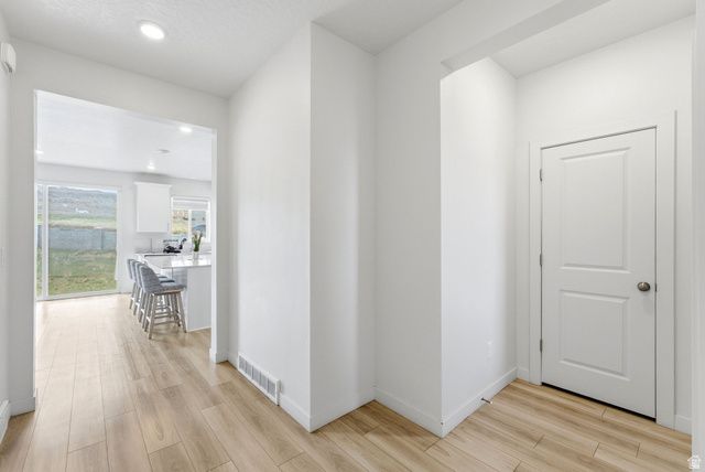 2503 N VELVET MOON DR, Saratoga Springs, UT 84045