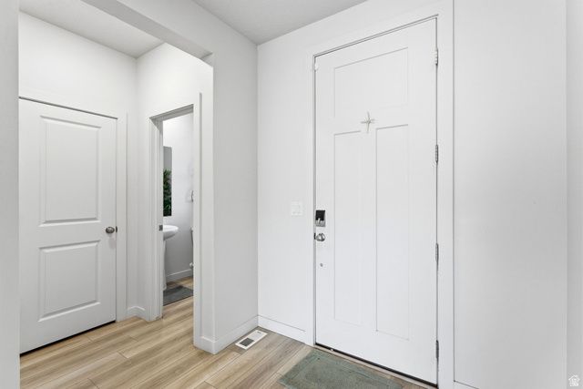 2503 N VELVET MOON DR, Saratoga Springs, UT 84045