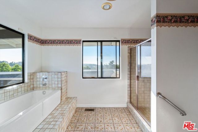 44310 Via Barranca 4, Temecula, CA 92590