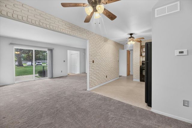 8503 Winchester Dr Drive, Sterling Heights, MI 48313