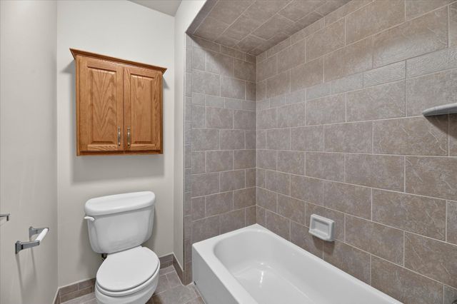 8503 Winchester Dr Drive, Sterling Heights, MI 48313