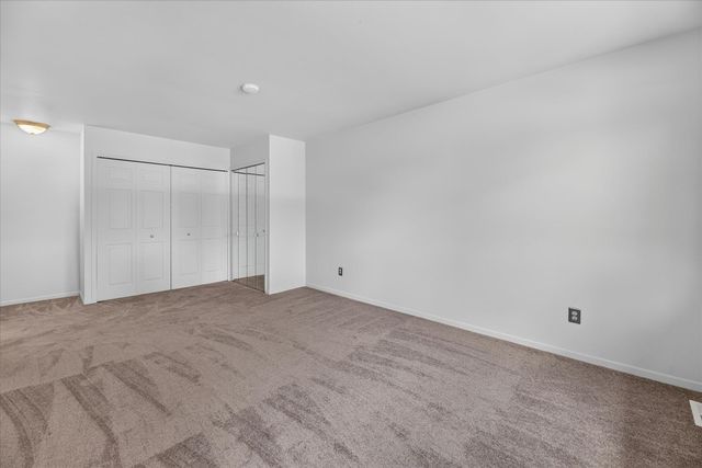 8503 Winchester Dr Drive, Sterling Heights, MI 48313