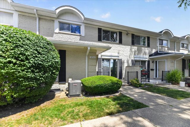 8503 Winchester Dr Drive, Sterling Heights, MI 48313
