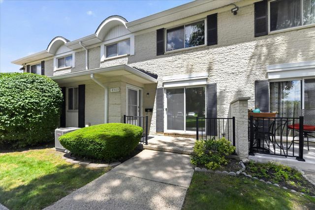 8503 Winchester Dr Drive, Sterling Heights, MI 48313