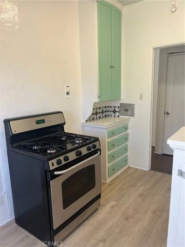 833 Cedar, Long Beach, CA 90813