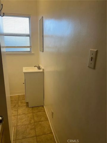 833 Cedar, Long Beach, CA 90813
