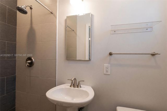 8595 SW 128th St, Miami, FL 33156