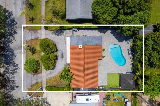 8595 SW 128th St, Miami, FL 33156