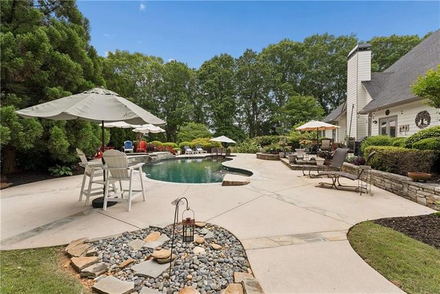 605 Crimsonwood Court, Powder Springs, GA 30127