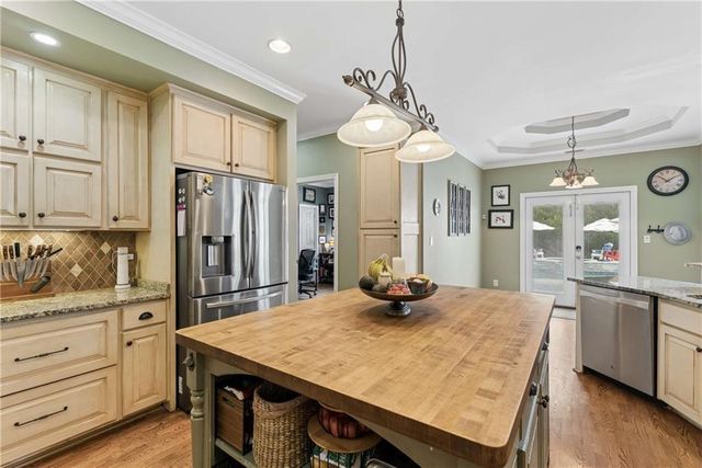605 Crimsonwood Court, Powder Springs, GA 30127