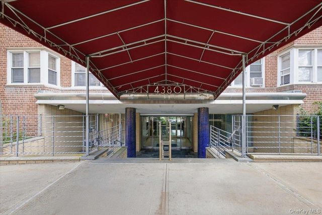 4380 Vireo Avenue 4T, Bronx, NY 10470