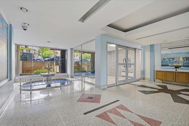 4380 Vireo Avenue 4T, Bronx, NY 10470