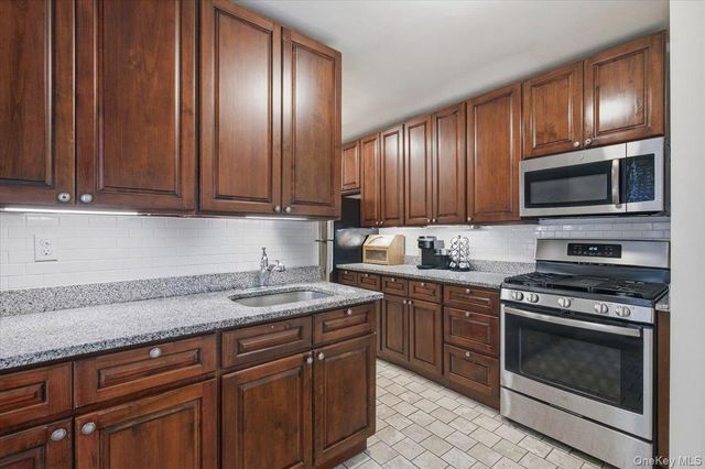 4380 Vireo Avenue 4T, Bronx, NY 10470