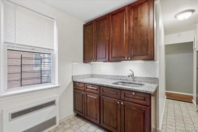 4380 Vireo Avenue 4T, Bronx, NY 10470