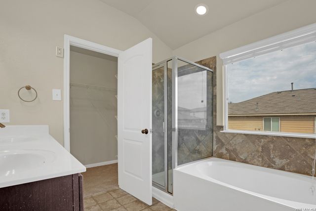 226 Goldenrod, San Marcos, TX 78666