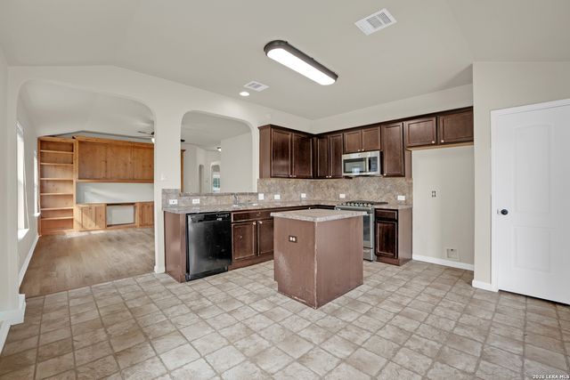 226 Goldenrod, San Marcos, TX 78666