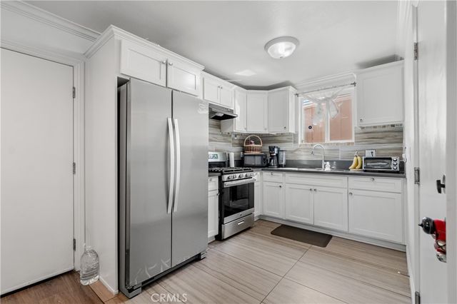 1950 E 97th, Los Angeles, CA 90002