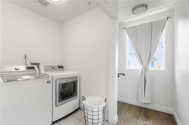 1950 E 97th, Los Angeles, CA 90002