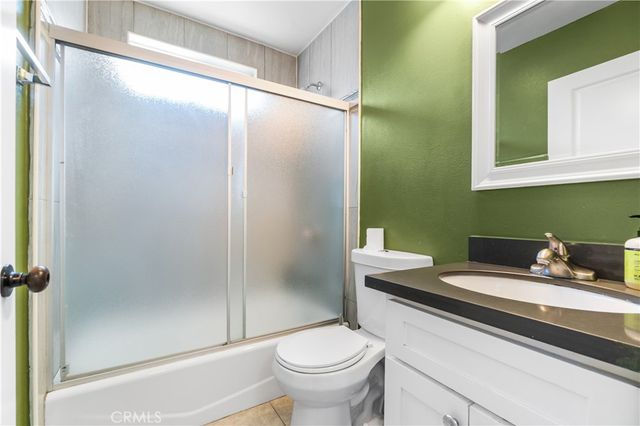 1950 E 97th, Los Angeles, CA 90002