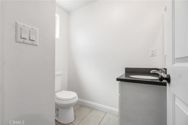 1950 E 97th, Los Angeles, CA 90002