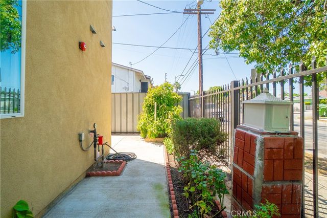 1950 E 97th, Los Angeles, CA 90002