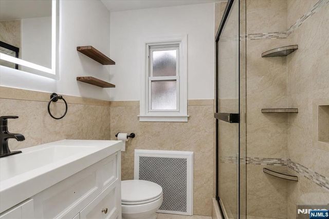 18-20 8th Street, Paterson, NJ 07522