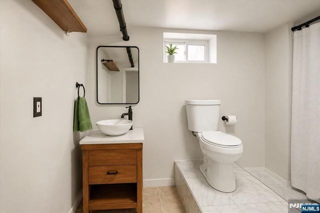 18-20 8th Street, Paterson, NJ 07522