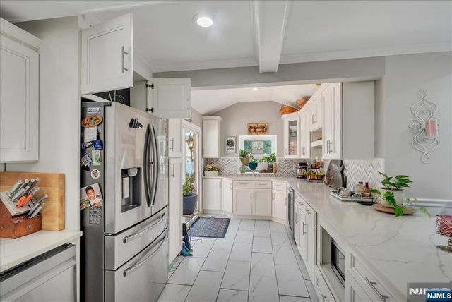18-20 8th Street, Paterson, NJ 07522