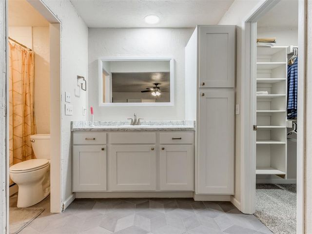 8209 NW 86th Street, Oklahoma City, OK 73132