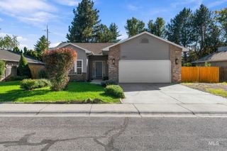 8701 W Ringbill Ct, Garden City, ID 83714