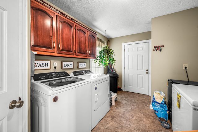1712 Lake Grassland, W, Gallatin, TN 37066